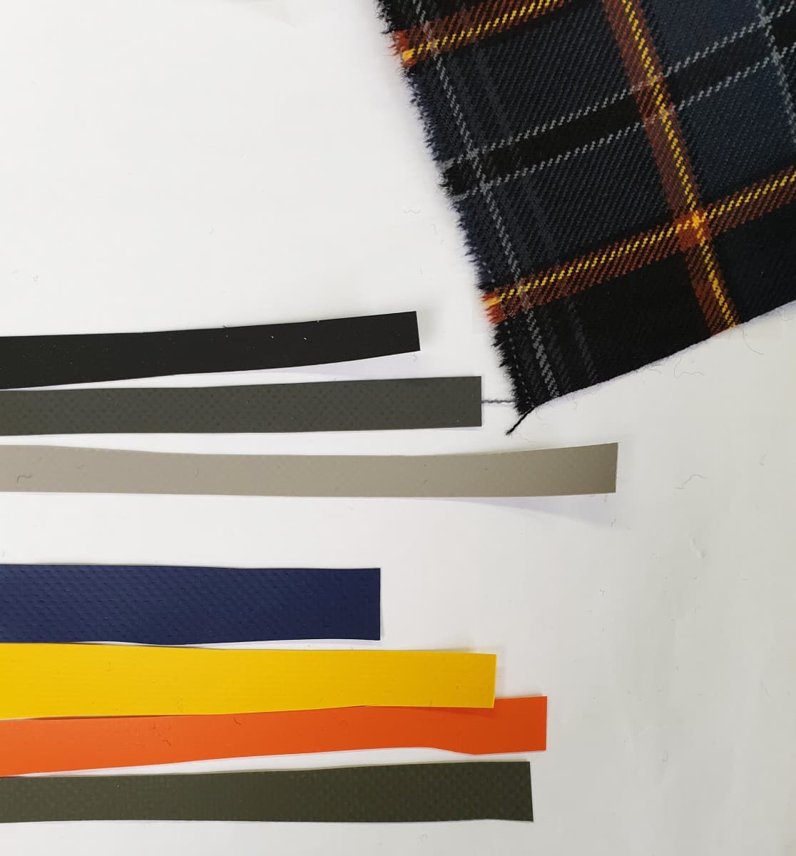 New Iona Shopper - Seasonal Colours Revealed!