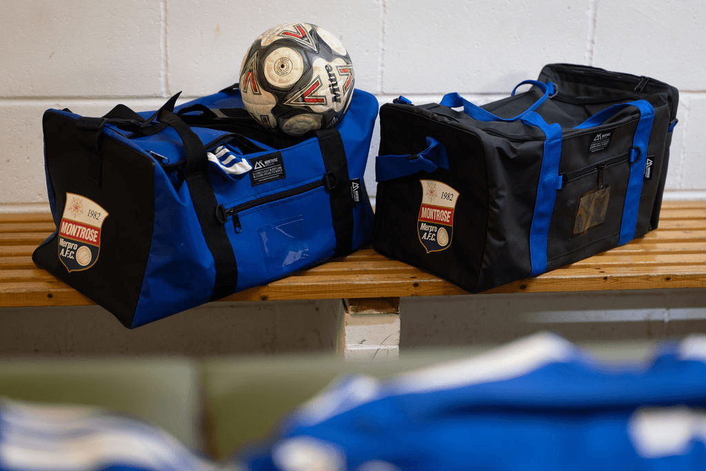 Montrose custom bulk sports kitbags